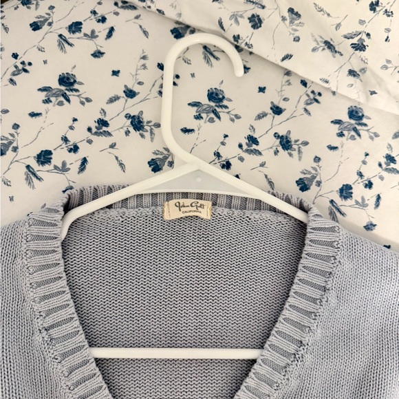 light blue brandy melville sweater - Picture 2 of 2